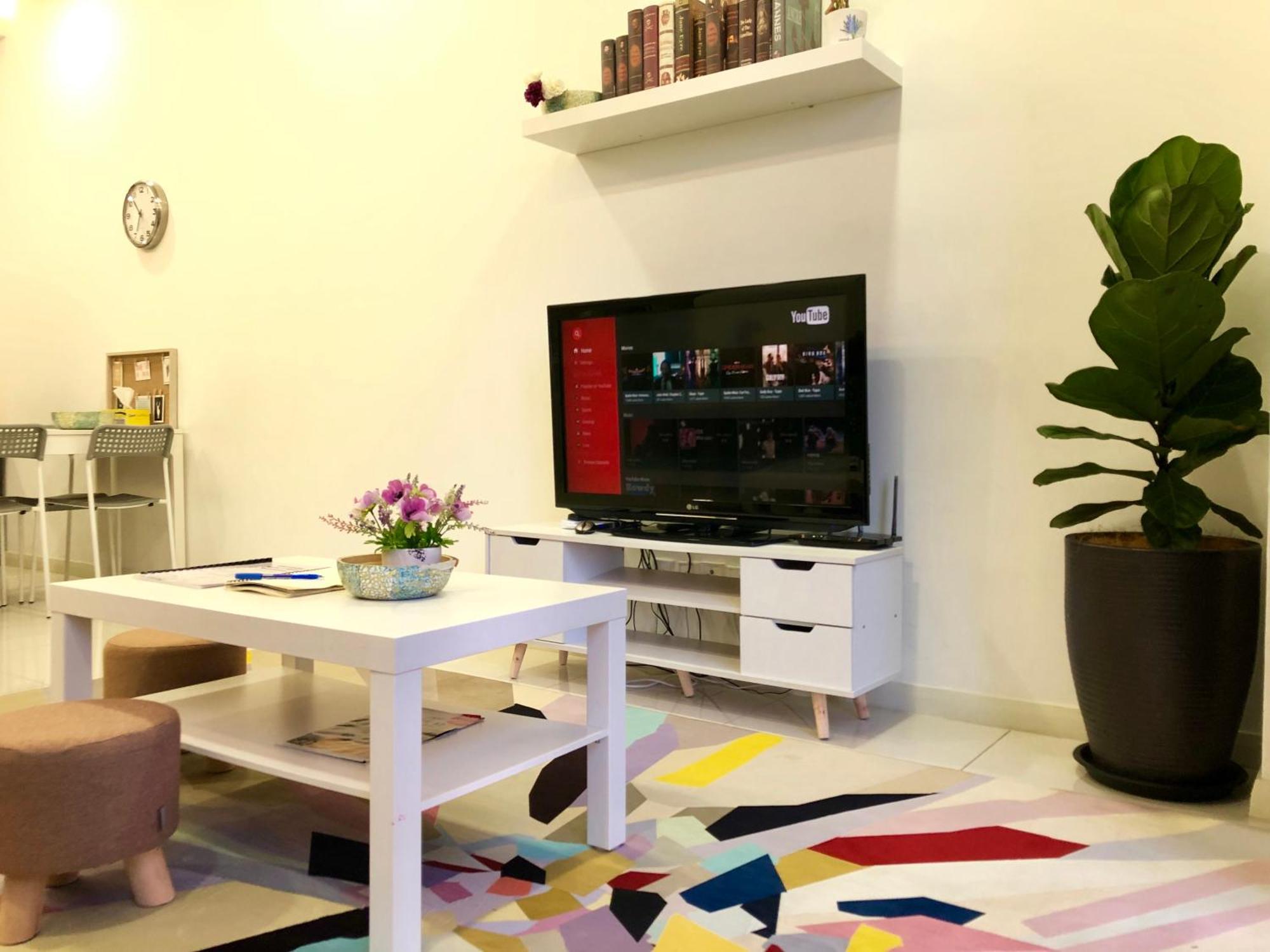 Apartemen Icon Residenz Icon City, By De Harlequins *