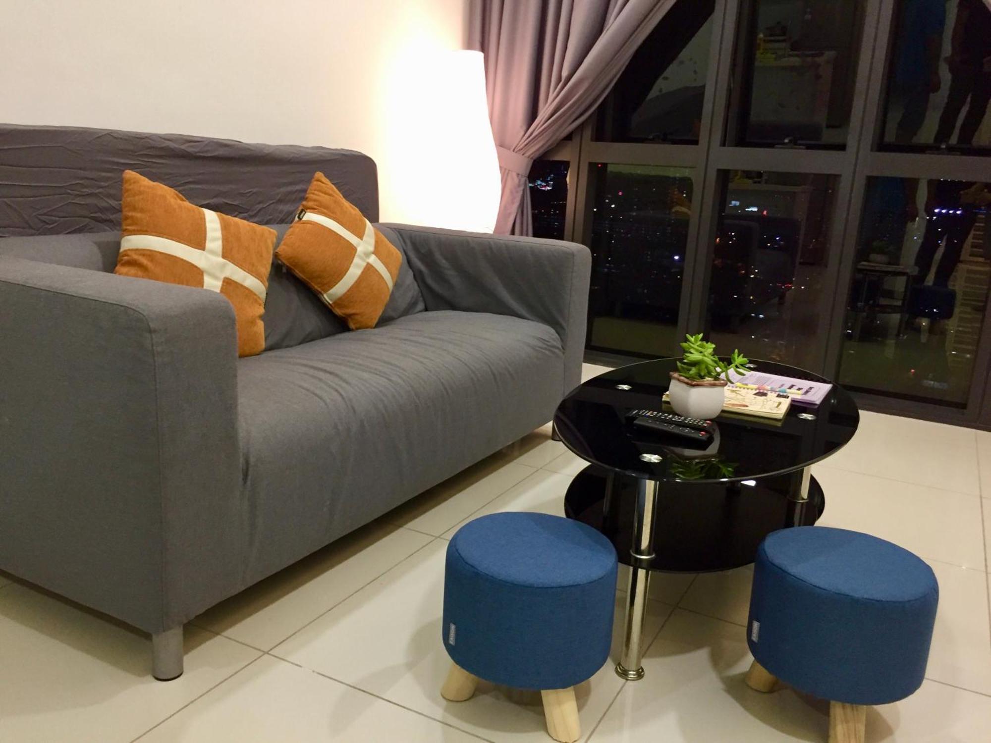 Apartemen Icon Residenz Icon City, By De Harlequins *