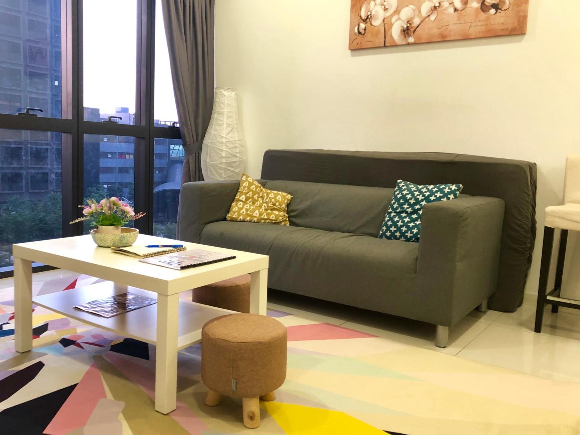 Apartemen Icon Residenz Icon City, By De Harlequins *